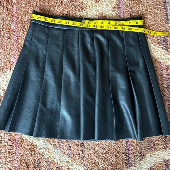 ARITZIA Black Pleated Faux Leather Skirt - Picture 7 of 7
